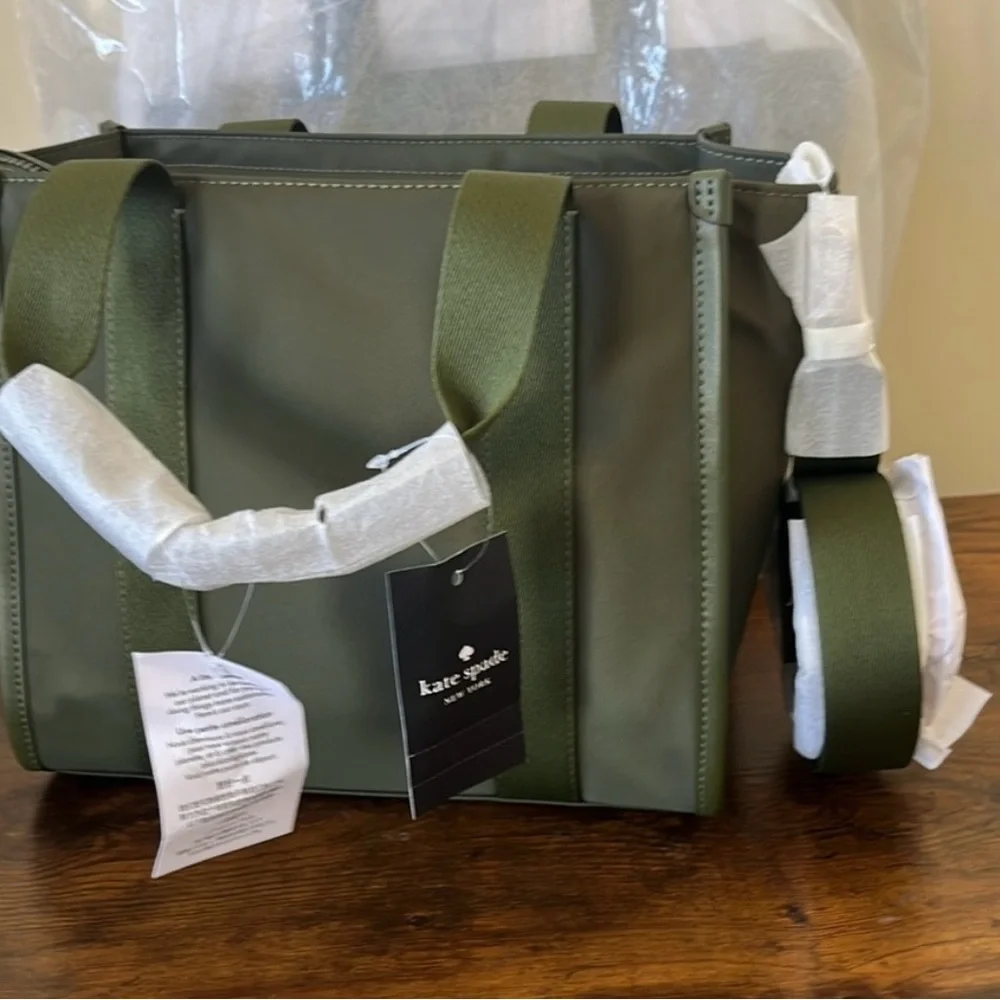 NWT Kate Spade Nylon Everyday Small Tote / Cross Body / Purse - Picture 6 of 7